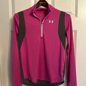 Under Armour Heat Gear Girls Half Zip Pullover raspberry